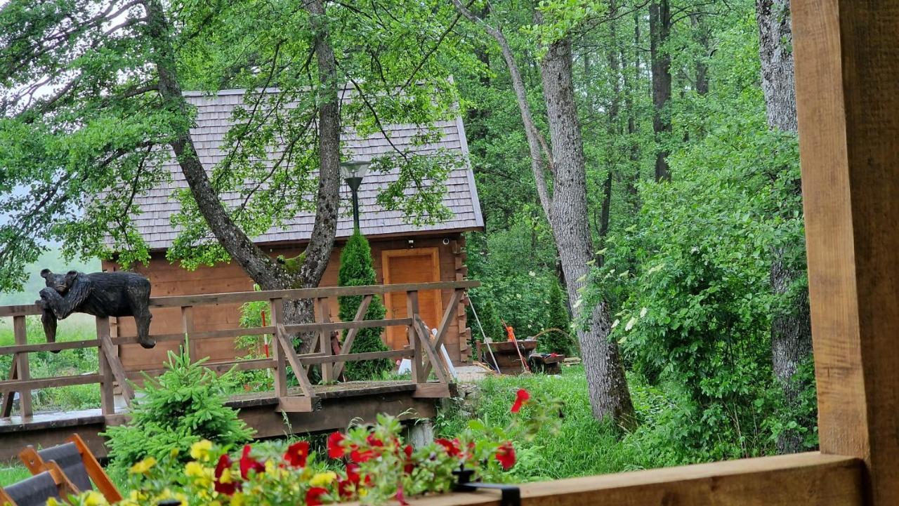 Vodenica Vrelo Chalets Vrelo Koreničko المظهر الخارجي الصورة
