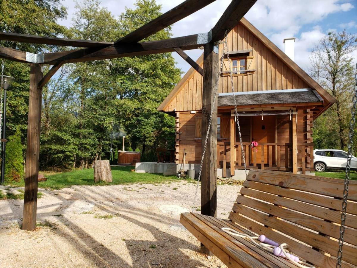 Vodenica Vrelo Chalets Vrelo Koreničko المظهر الخارجي الصورة